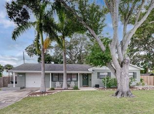 1742 65th Way N, Saint Petersburg, FL 33710