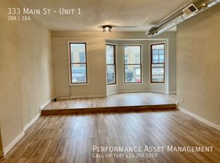333 Main St #1, Racine, WI 53403