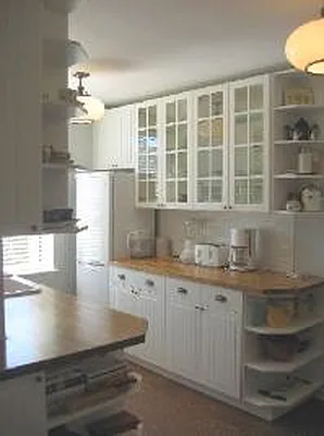Sold by Corcoran | media 2