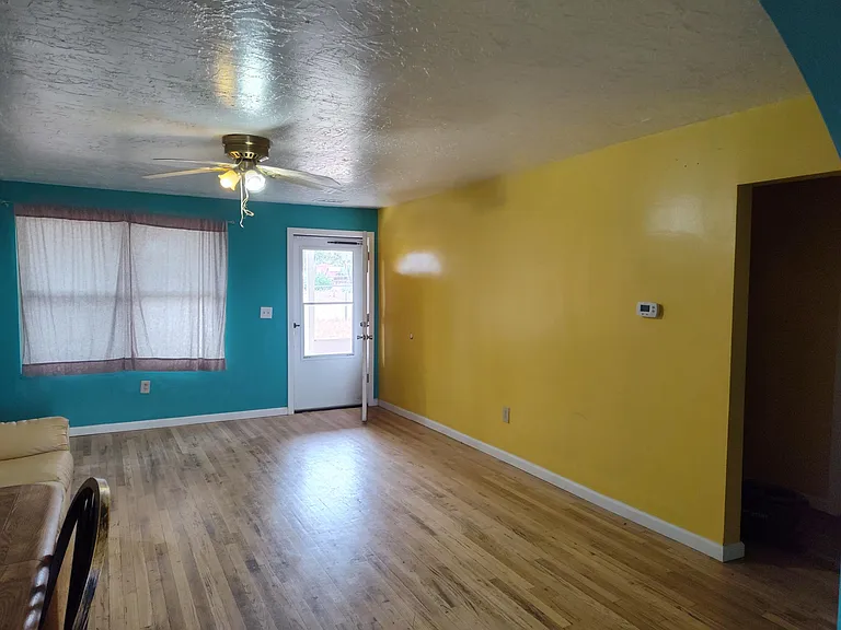 406 N Ross Ave — Photo 3
