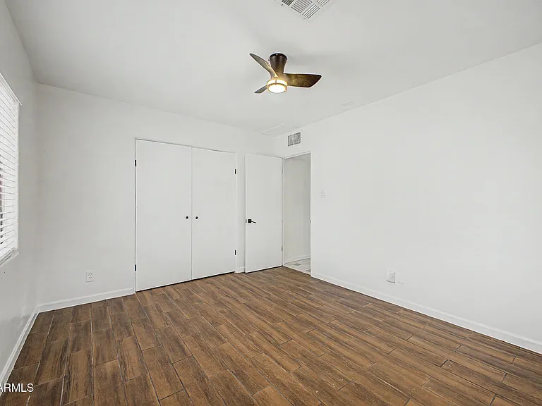 7008 N 12th St — Photo 13