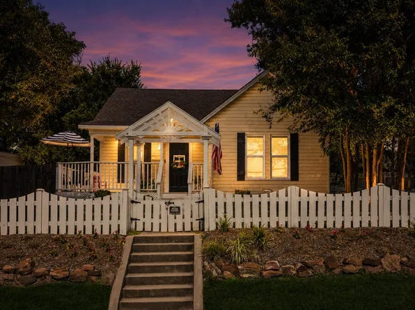 919 S Tennessee St, McKinney, TX 75069