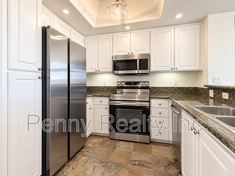 1 bed, 1.0 bath, 764 sqft, $3,195 — Photo 2