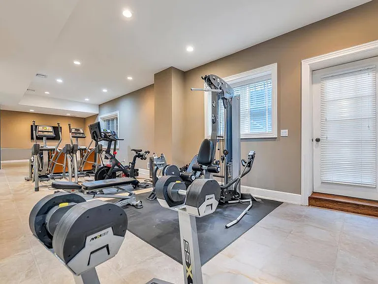 72 Windmill Ln — Photo 32