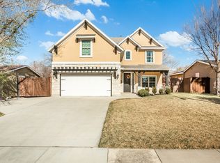 2219 Cochran St, Irving, TX 75062