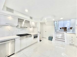 1235 Alberni St, Vancouver, BC