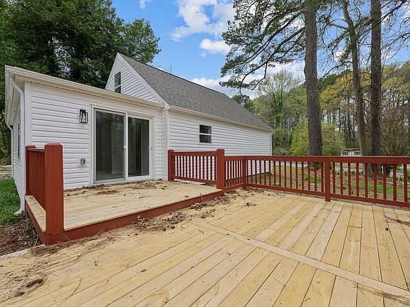 5th image of 30375 Cannon Dr