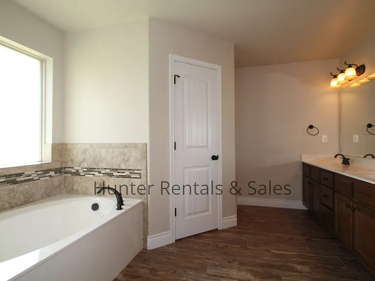 1104 Wren Cir — Photo 14