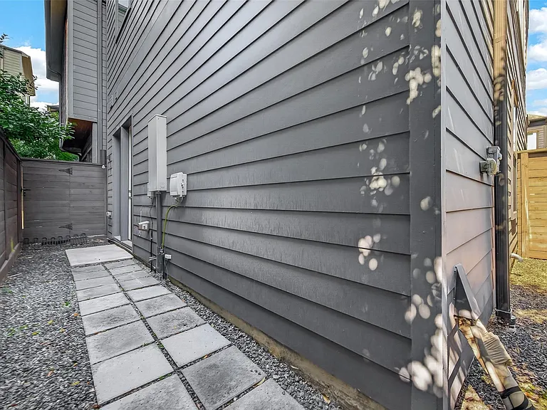 1803 Kill Devil Falls Dr — Photo 34