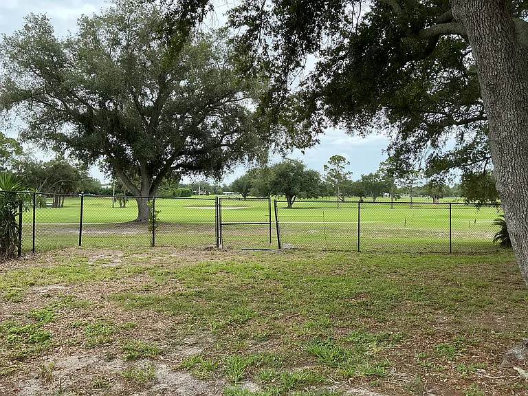 502 Magellan Dr — Photo 25