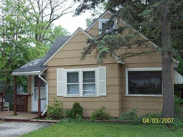 1st image of 1212 Sunnyside Ln