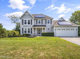 6 Groot Dr, Altamont, NY 12009