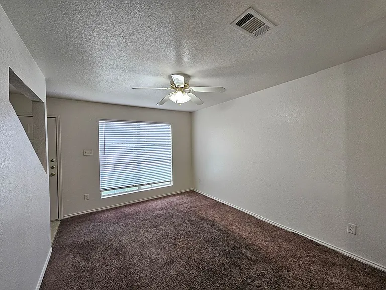 4501 Deek Dr #A-D — Photo 3