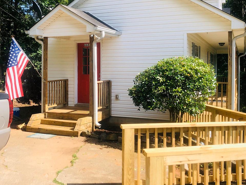 Enjoy your coffee from 2 porches