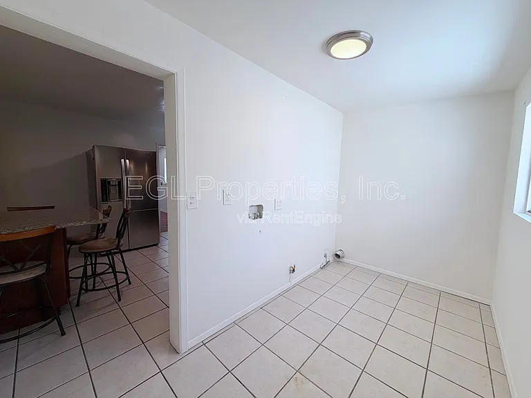 2407 Fernleaf St — Photo 8