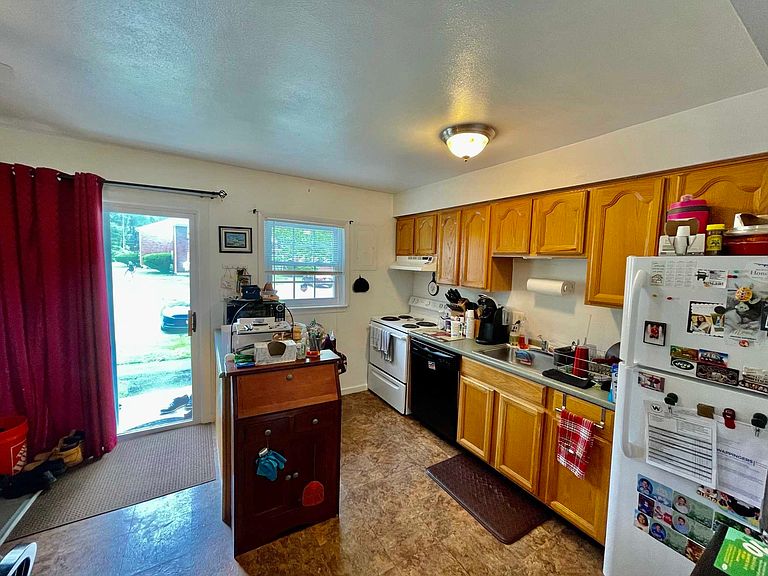 5 Wildwood Dr Wappingers Falls, NY, 12590 Apartments for Rent Zillow