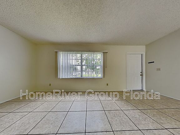 4th image of 2250 SE Friendship St