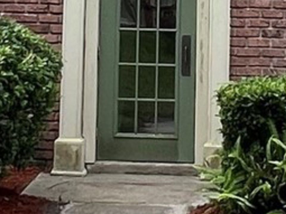 1st image of 226 Georgetown A Dr #A