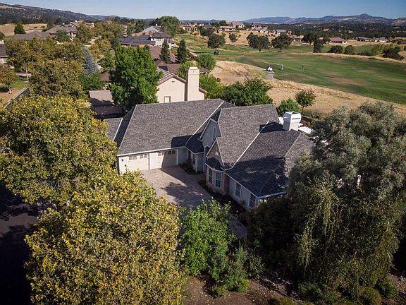2nd image of 2135 Oak Creek Dr #106