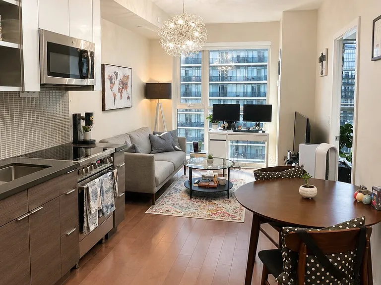 33 Shore Breeze Dr #1106 — Photo 2
