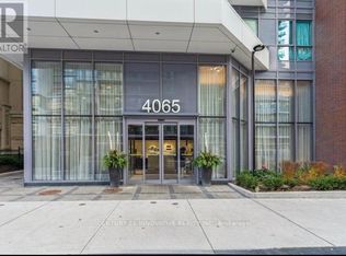 4065 Confederation Pkwy #3905, Mississauga, ON L5B0L4