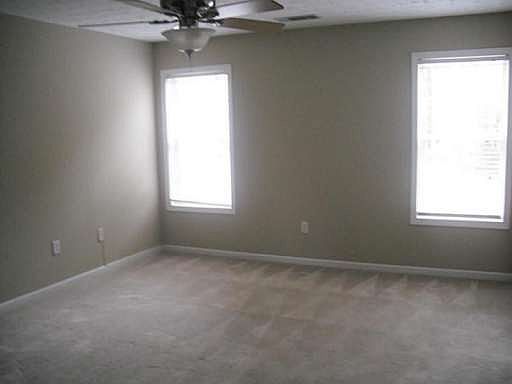 5th image of 3162 Victoria Place Dr