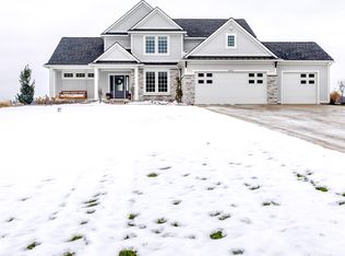 5983 Halliday Ridge Dr SE, Grand Rapids, MI 49546