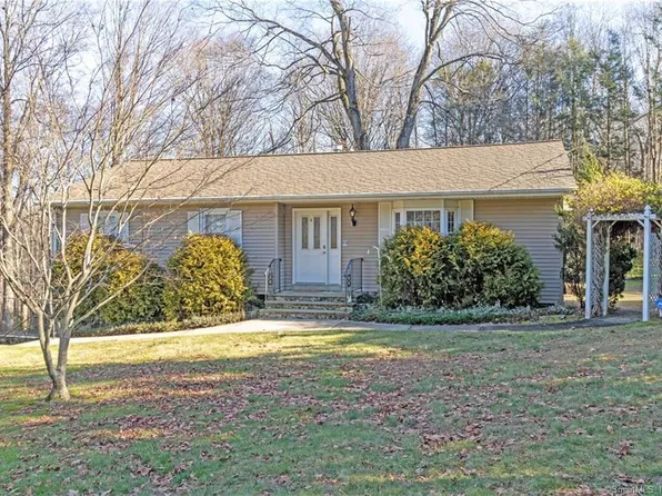 7 Talmadge Hill Road, Prospect, CT 06712