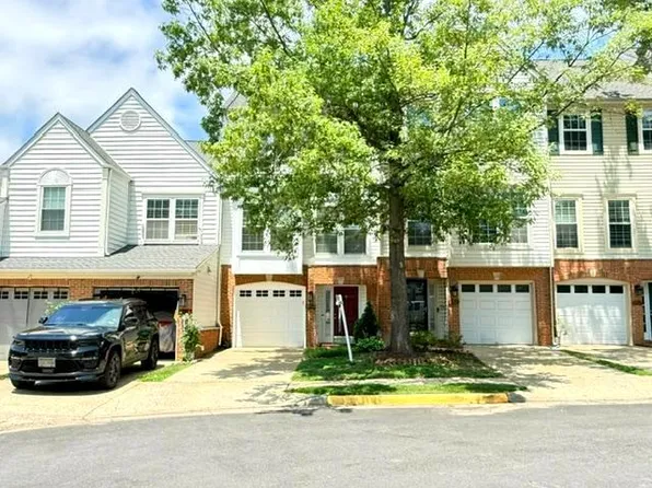 3965 Cressida Pl, Woodbridge, VA 22192