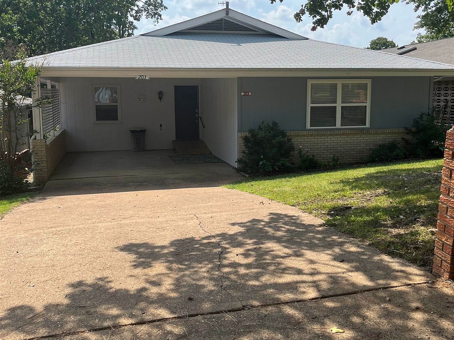 203 S Nightingale Dr, Horseshoe Bend, AR 72512 Zillow