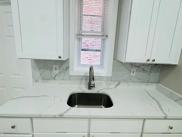 53-55 Henry St #57 — Photo 9