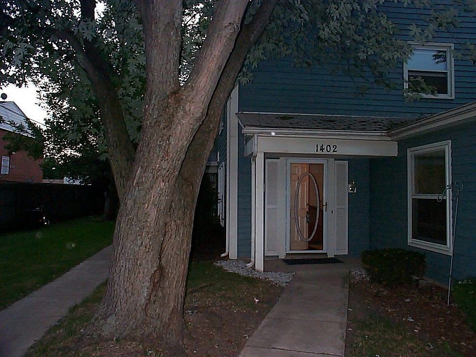 1st image of 1402 S Glen Cir APT B