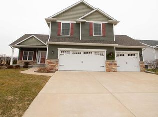 6110 Fillmore St, Davenport, IA 52806