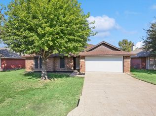 308 Fairfield Ln, Venus, TX 76084