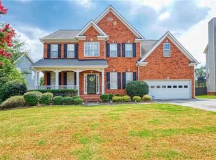 3536 Stonehaven Dr, Suwanee, GA 30024