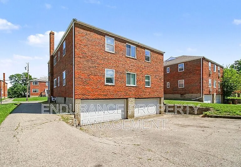 629 Maple Dr #4 — Photo 16