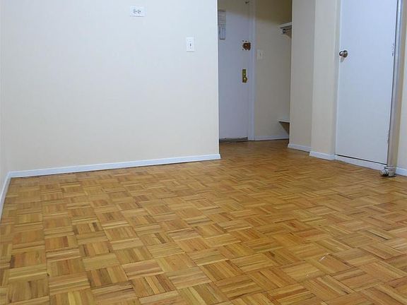2nd image of 524 E 79th St APT 2B