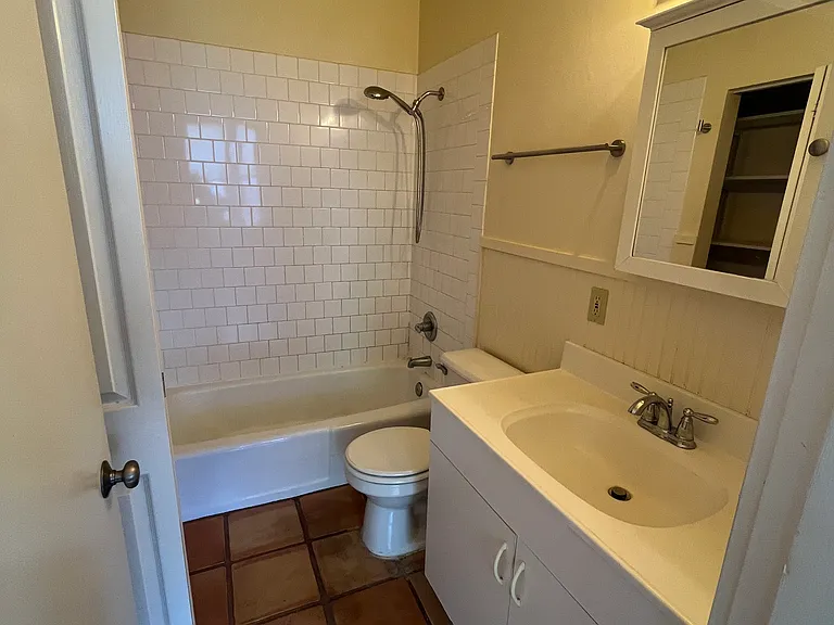 229 S Osprey Ave #202 — Photo 6