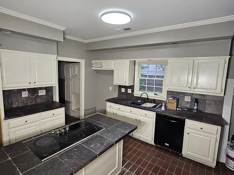 253 Rhonda Cir E — Photo 16