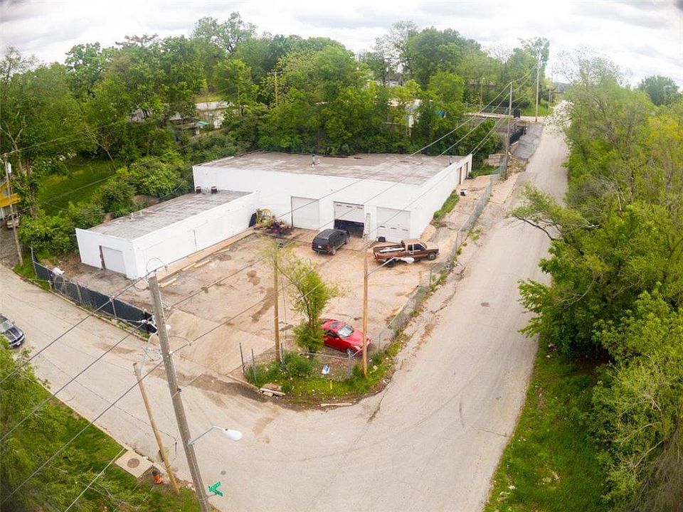 1st image of 5500 E 31st St