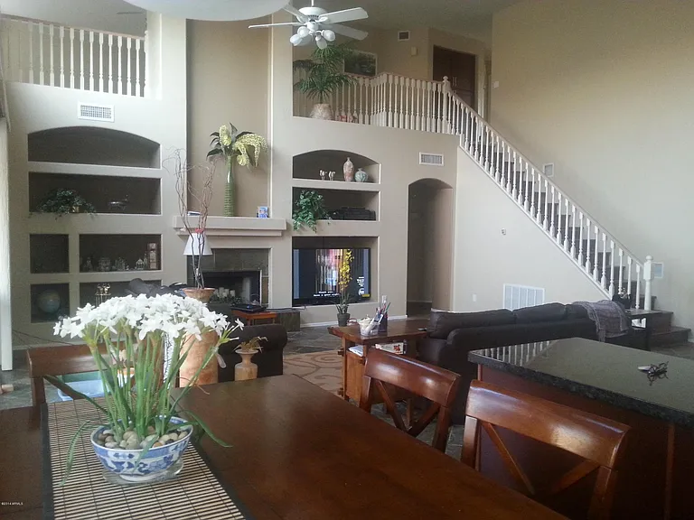 9720 E Davenport Dr — Photo 8