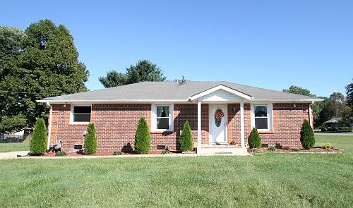 1st image of 410 Pony Dr