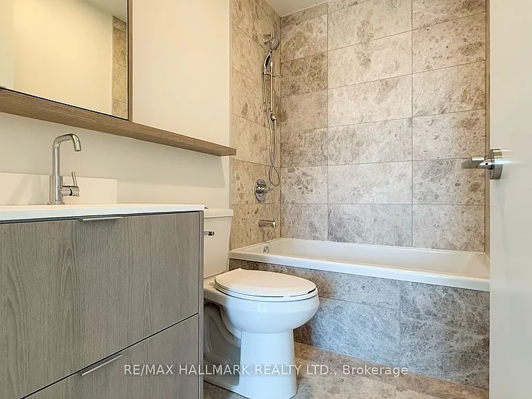 6 Greenbriar Rd #513 — Photo 5