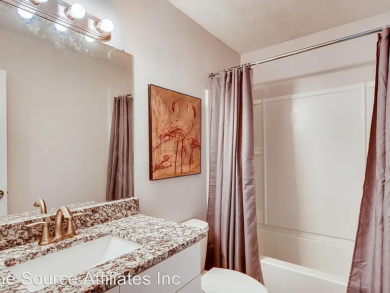 625 Coleman St — Photo 9