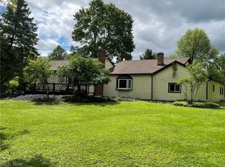 2586 Revere Dr, Akron, OH 44333