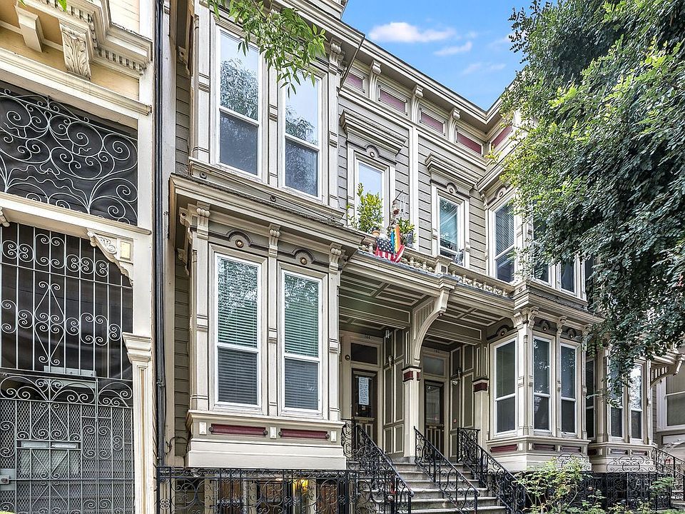 1st image of 144B Noe St