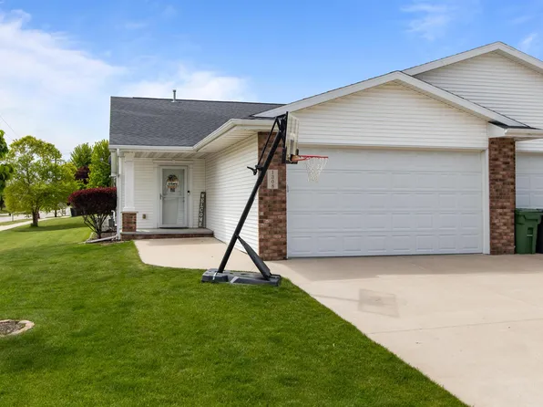 1308 Lavender Ln, Appleton, WI 54915