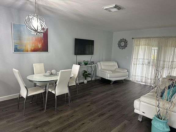 5th image of 2572 Emory Drive E #F