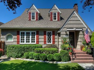 6727 38th Ave SW, Seattle, WA 98126