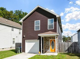 304 N 4th St, Suffolk, VA 23434